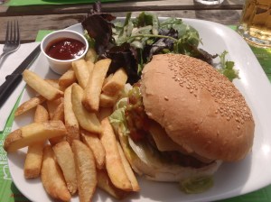 OLYMPUS DIGITAL CAMERA