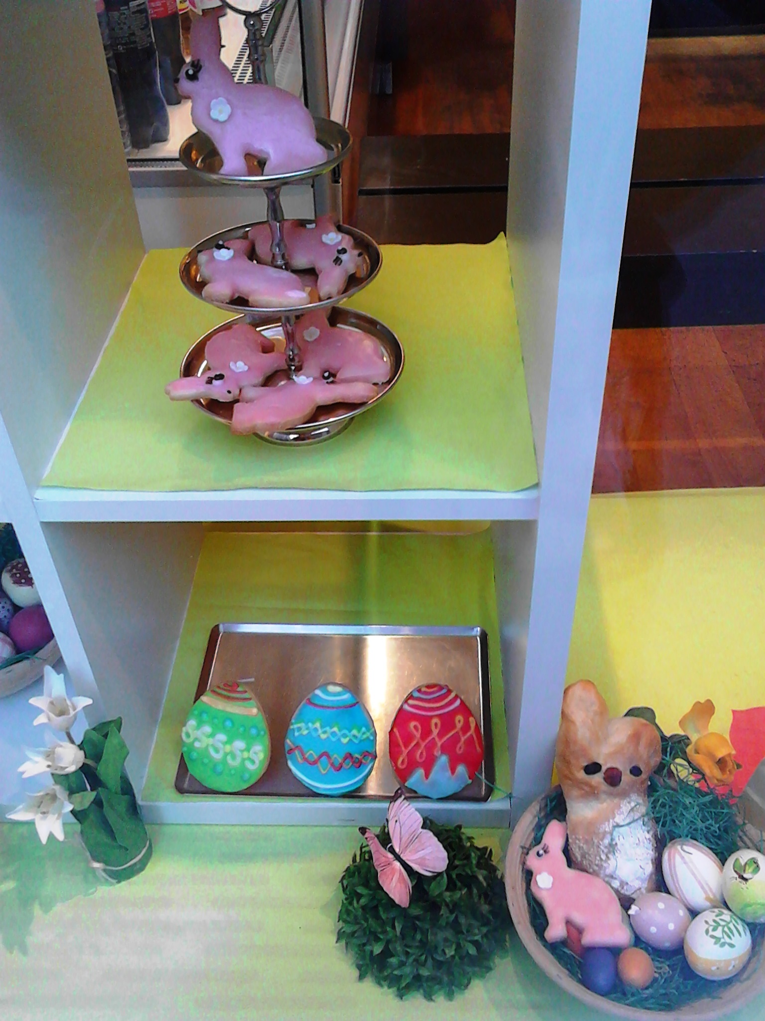 Feliz Ilustración Del Domingo De Pascua Con Jesús Se Levanta Y Celebración  De La Resurrección Para El Banner Web O La Página De at Ilustración del  Vector - Ilustración de religioso, historieta:, image size:1536x2048