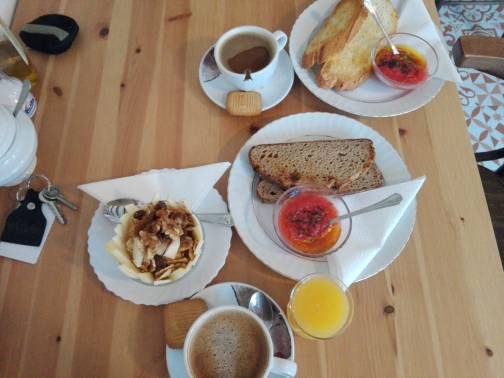 WhatsApp Image 2018-09-27 at 09.51.22.jpeg